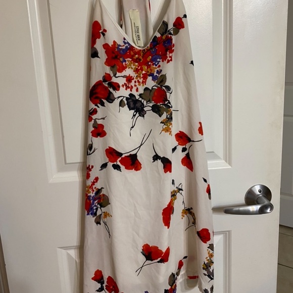 Floral Dress - Picture 1 of 1